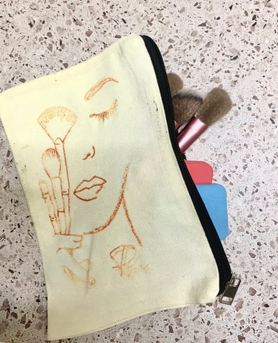 صورة مقلمة قماشية 