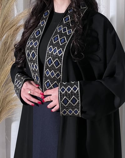 صورة عباية 