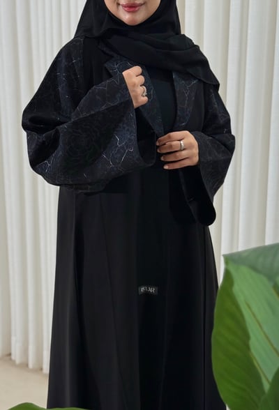 صورة عباية موج 