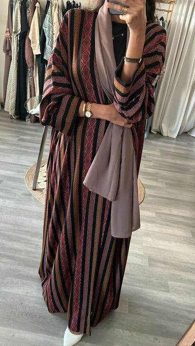 صورة عبايه قطن ملونه ٥