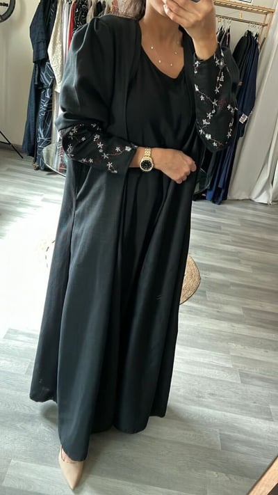 صورة عبايه كريب ٤