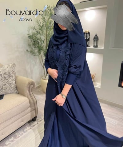 صورة عبايه كريب كلفه جوبير 