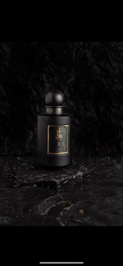 صورة عطر جذل l  : الباتشولي والعنبر  