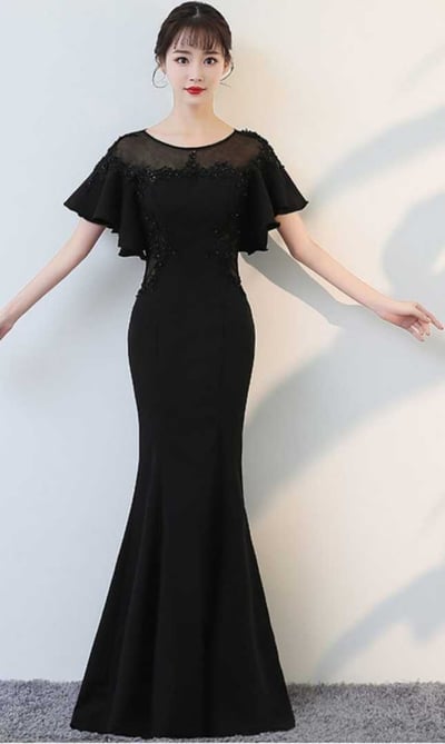 صورة فستان أسود ناعم 